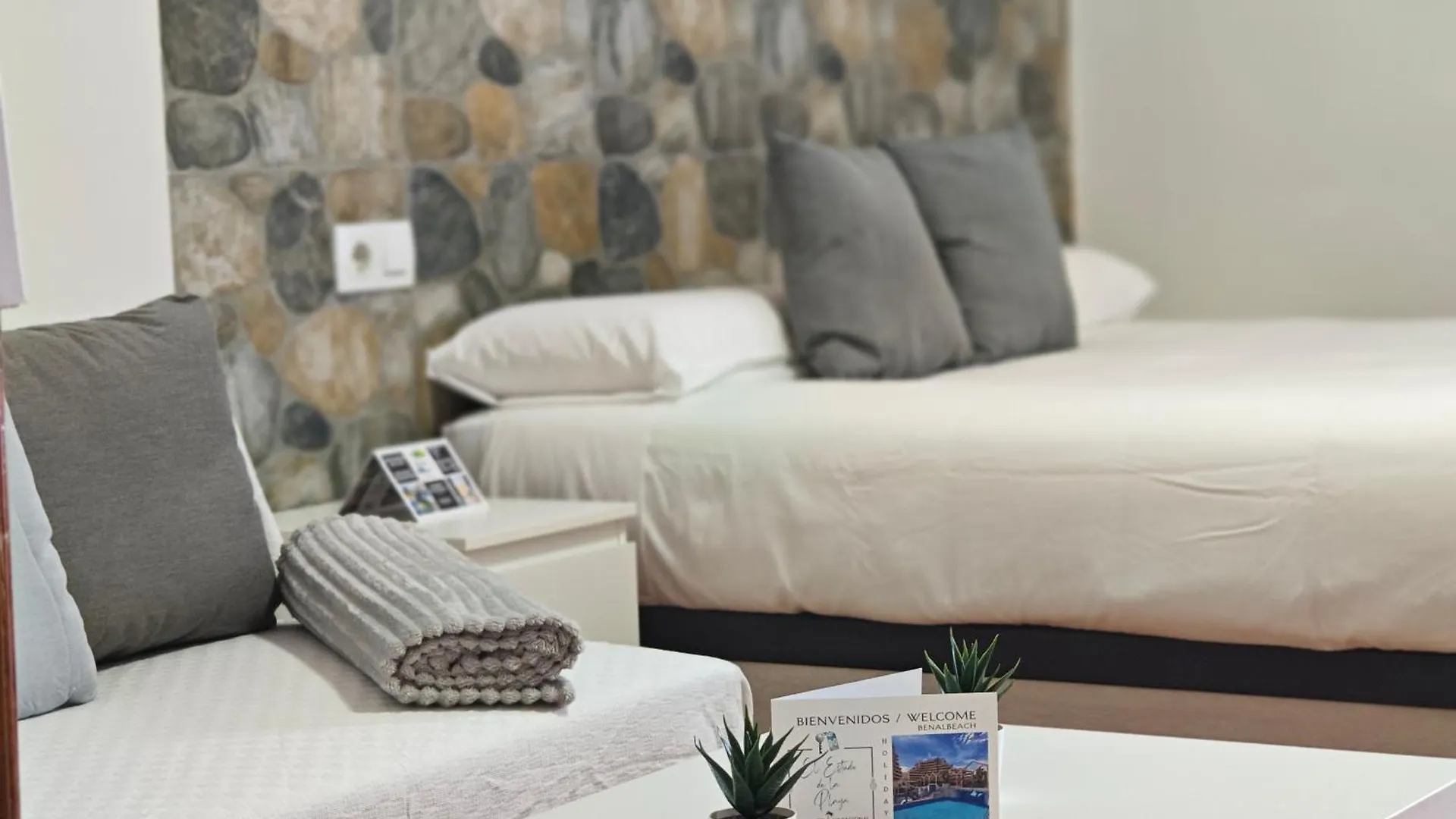 Benalbeach Casa Kito Suite 1ª Linea De Playa Benalmádena 0*,  Ισπανία